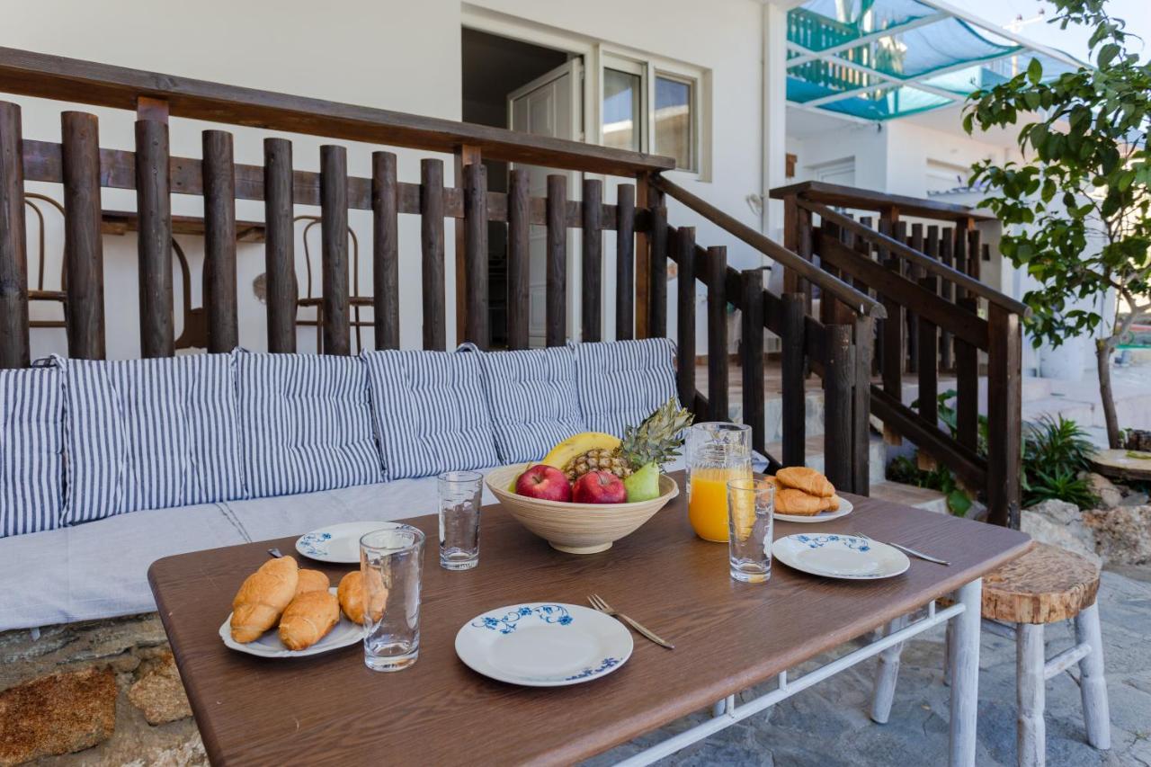 Christos Studios And Family Apartments Stegna المظهر الخارجي الصورة