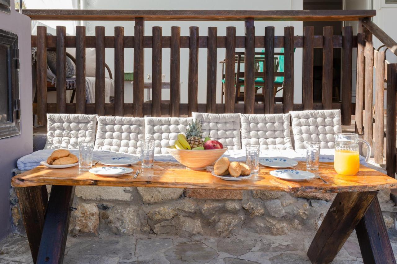 Christos Studios And Family Apartments Stegna المظهر الخارجي الصورة