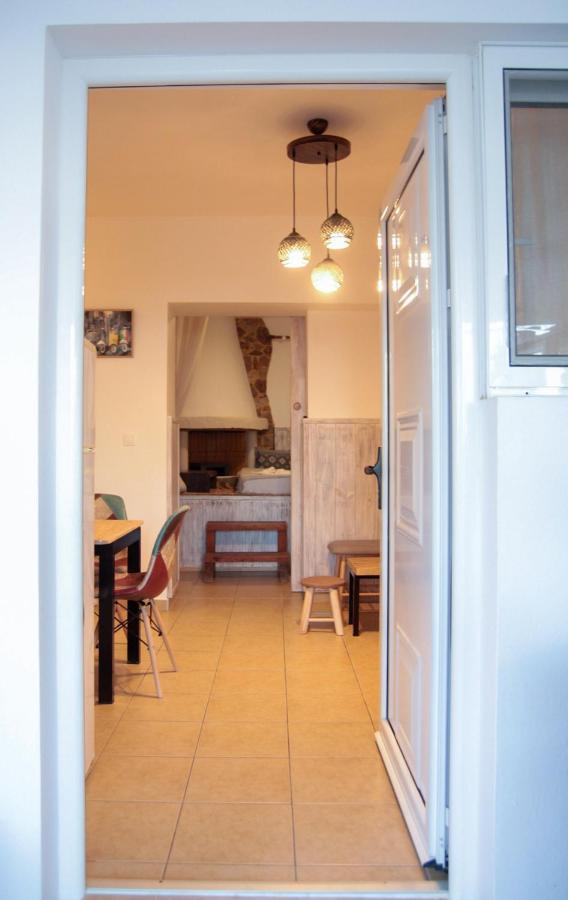 Christos Studios And Family Apartments Stegna المظهر الخارجي الصورة