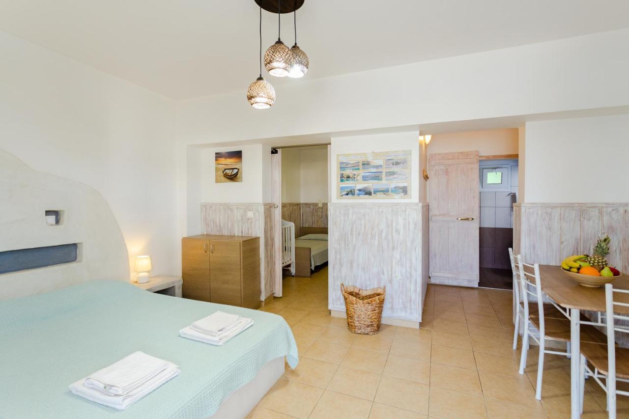 Christos Studios And Family Apartments Stegna المظهر الخارجي الصورة